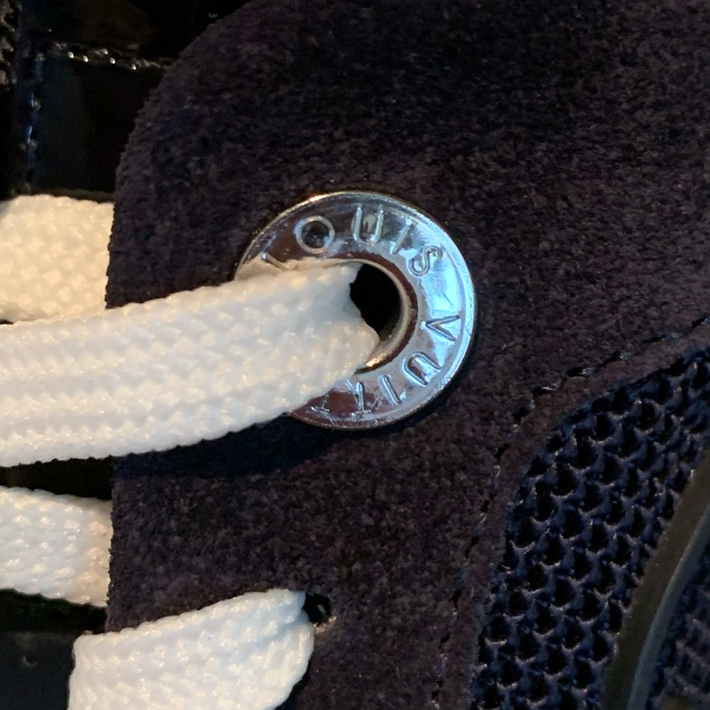 Like New Authentic Louis Vuitton Run Away Sneakers - Picture 8 of 16